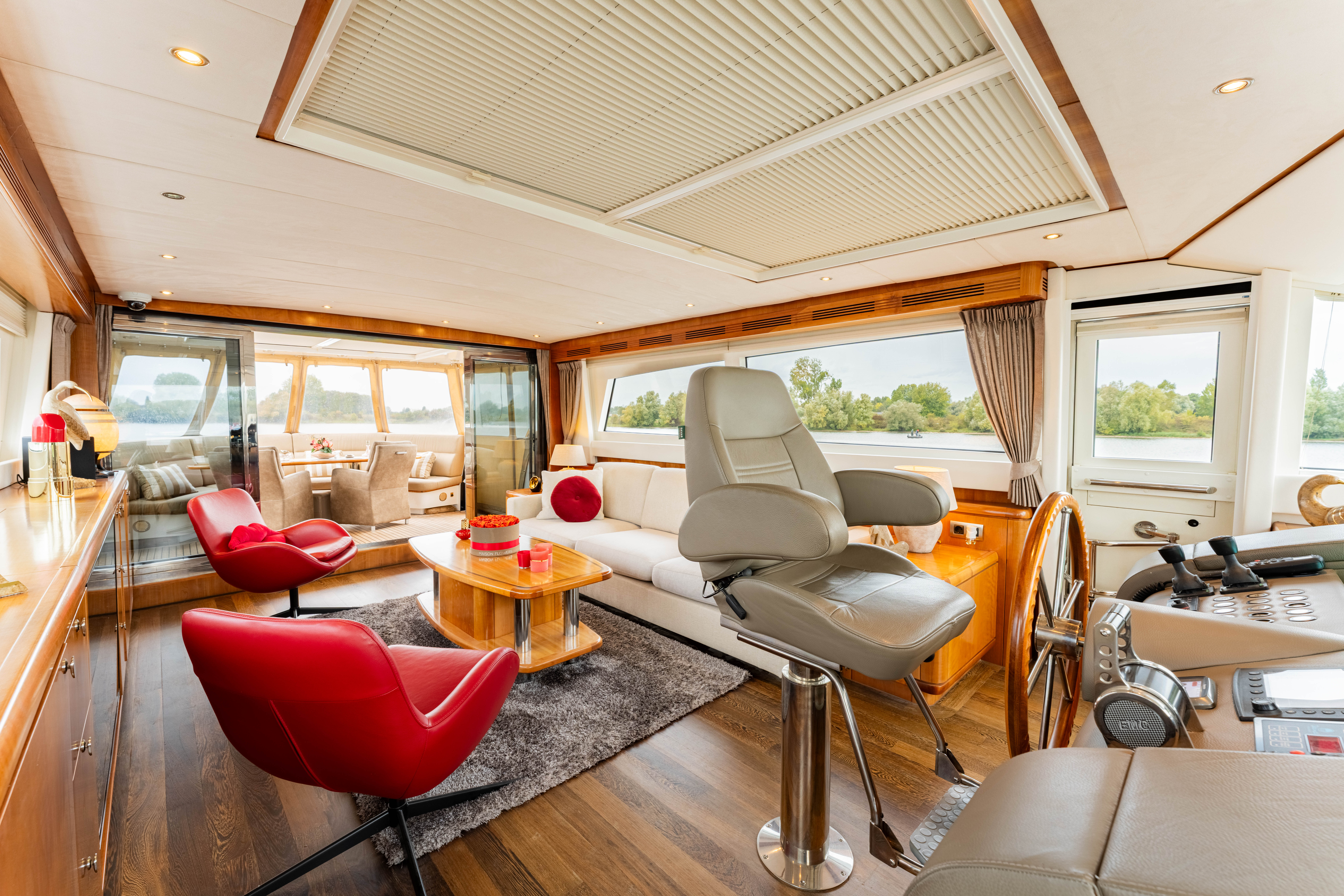 Pacific Pearl 205 - 2